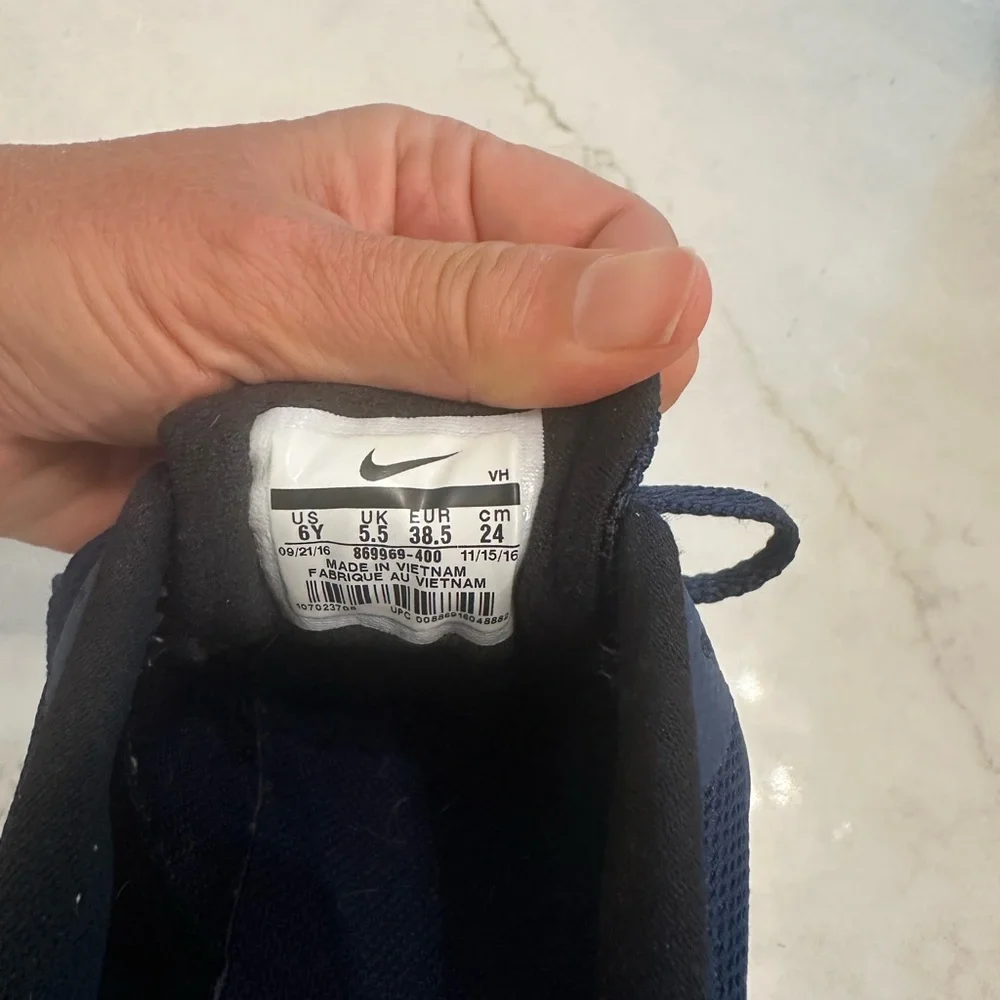 Nike Blue and White Athletic Running Shoes (Downshifter 7) - Picture 3 of 7